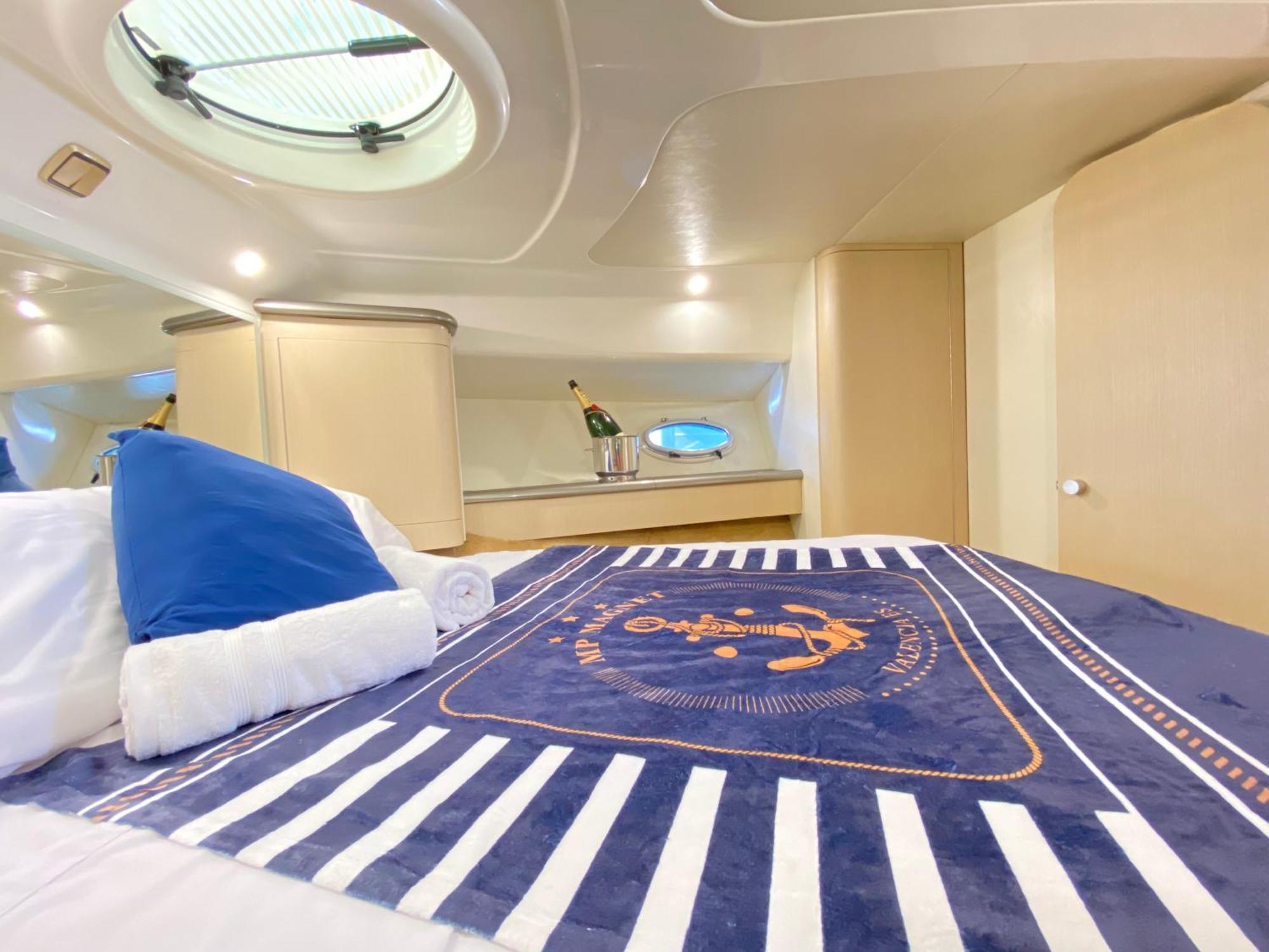 The Valencia Yacht Experience Hotel Kültér fotó